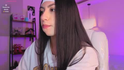 miller_vanessa_ online show from 04/17/26, 09:18