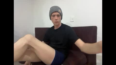 SlimnHungOH online show from 09/18/25, 04:03