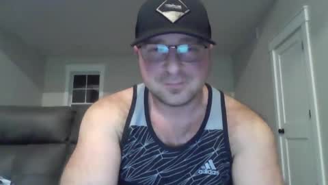 Snapshot of millertimenow34 chatting on 12/17/24, 01:18 millertime feet bigcock hairy straight muscles online show from 12/17/24, 01:18