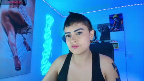 Im girl my name is Johana  online show from 07/20/26, 07:27