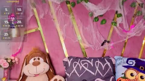 milleyjones_ online show from 10/23/25, 07:56