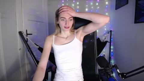 millie_lacroix online show from 12/11/24, 03:37