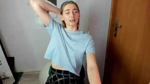 millie_lacroix online show from 04/16/26, 01:12