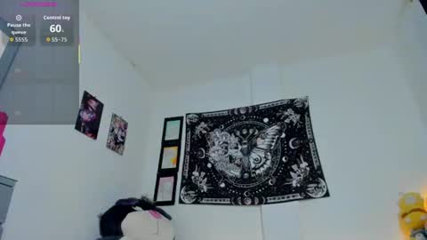 Snapshot of millie_lamar chatting on 07/24/26, 09:18 online show from 07/24/26, 09:18