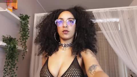 millie_volturi online show from 05/29/26, 01:31