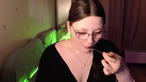 Millie online show from 03/13/26, 12:06