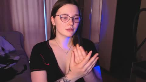 Millie online show from 04/18/26, 11:47