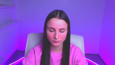 Milly online show from 12/16/24, 12:27