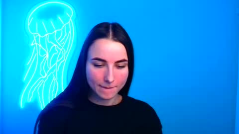 Milly online show from 12/20/24, 10:38