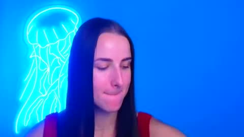 Milly online show from 09/16/25, 11:22