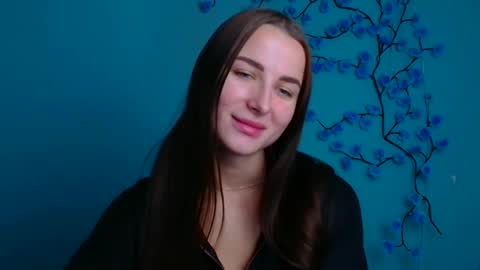 Milly online show from 12/15/25, 06:50