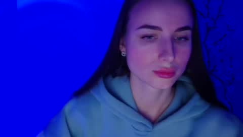 Milly online show from 01/13/26, 12:21