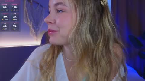 Milly    online show from 10/14/25, 06:58