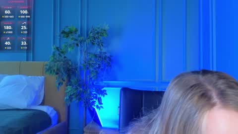 Milly    online show from 10/21/25, 06:58