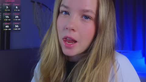 Milly    online show from 12/15/25, 07:01