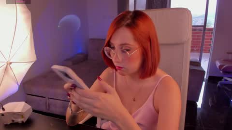 Snapshot of milly_yako chatting on 04/22/26, 10:00 Monkey D Maddie online show from 04/22/26, 10:00