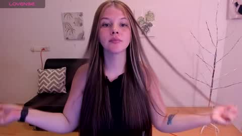 Milly online show from 12/24/24, 04:33