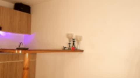 Milo online show from 05/26/26, 01:45
