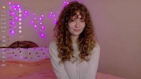 Snapshot of milounee chatting on 02/12/26, 06:08 milounee online show from 02/12/26, 06:08