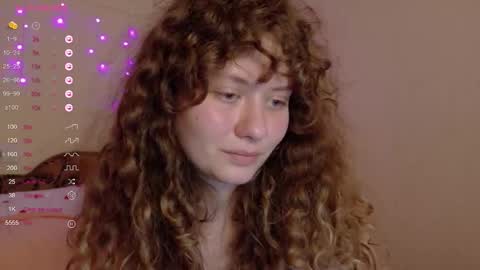 Snapshot of milounee chatting on 02/12/26, 06:14 milounee online show from 02/12/26, 06:14