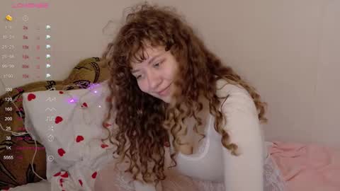 Snapshot of milounee chatting on 02/16/26, 09:05 milounee online show from 02/16/26, 09:05