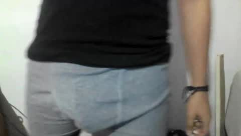 milowolf69 online show from 10/23/25, 05:29