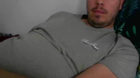 Snapshot of milowww1601 chatting on 12/28/24, 01:06 milowww1601 online show from 12/28/24, 01:06