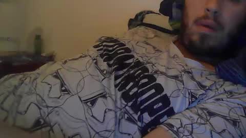 Snapshot of milowww1601 chatting on 02/01/25, 05:18 milowww1601 online show from 02/01/25, 05:18