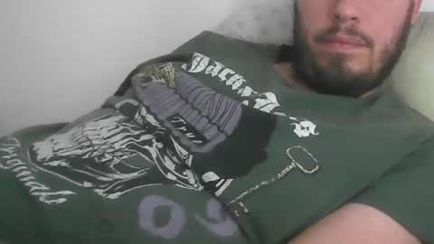 Snapshot of milowww1601 chatting on 02/08/25, 02:16 milowww1601 online show from 02/08/25, 02:16