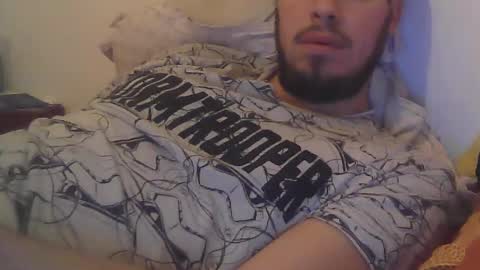 Snapshot of milowww1601 chatting on 02/11/25, 05:37 milowww1601 online show from 02/11/25, 05:37