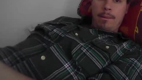 Snapshot of milowww1601 chatting on 02/13/25, 04:28 milowww1601 online show from 02/13/25, 04:28