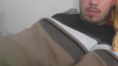 Snapshot of milowww1601 chatting on 02/26/25, 10:15 milowww1601 online show from 02/26/25, 10:15