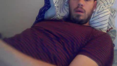 Snapshot of milowww1601 chatting on 10/19/25, 05:08 milowww1601 online show from 10/19/25, 05:08