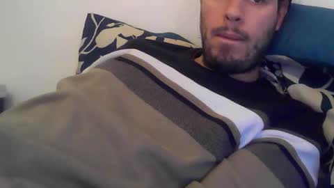 Snapshot of milowww1601 chatting on 11/29/25, 04:10 milowww1601 online show from 11/29/25, 04:10