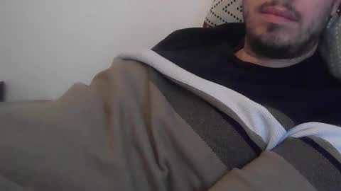 Snapshot of milowww1601 chatting on 01/10/26, 04:20 milowww1601 online show from 01/10/26, 04:20