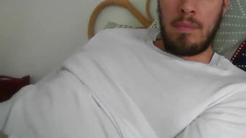 Snapshot of milowww1601 chatting on 02/11/26, 01:38 milowww1601 online show from 02/11/26, 01:38