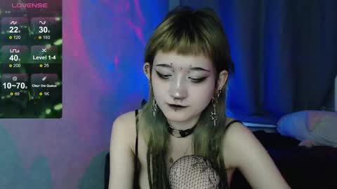 Snapshot of milten_trish chatting on 05/14/26, 08:15 milten_trish online show from 05/14/26, 08:15