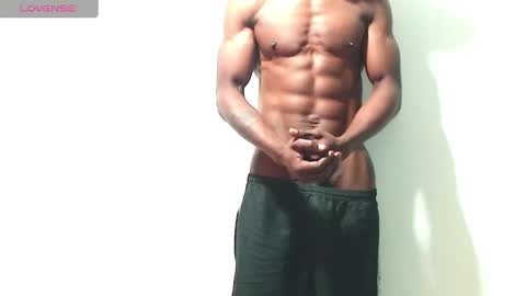 Miltonn online show from 03/11/25, 05:27