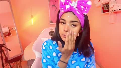 milu_carbajal_x online show from 01/15/26, 01:26