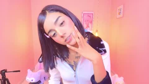 milu_carbajal_x online show from 02/10/26, 03:21