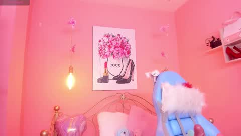 milu_carbajal_x online show from 02/18/26, 03:46