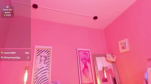 milu_carbajal_x online show from 04/09/26, 06:19