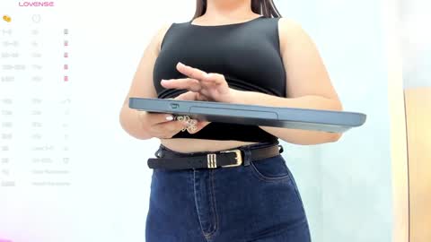 Milu Gomez online show from 01/07/25, 07:06