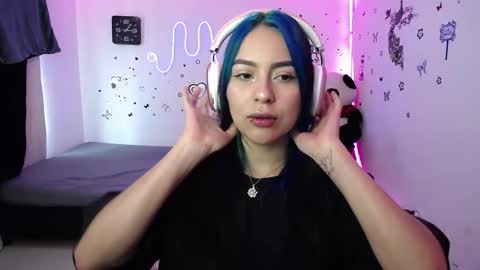 Milusolers online show from 12/01/25, 03:06