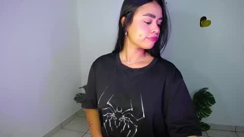 Mily Ortiz online show from 03/26/26, 02:55