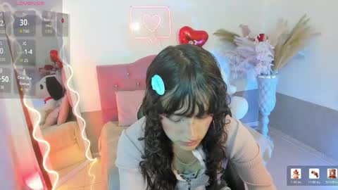 mily_tay online show from 04/19/26, 11:53