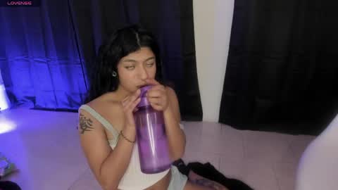 Mily online show from 04/17/26, 03:09