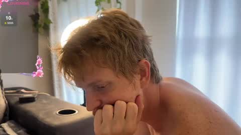 Mimi online show from 03/11/25, 06:52