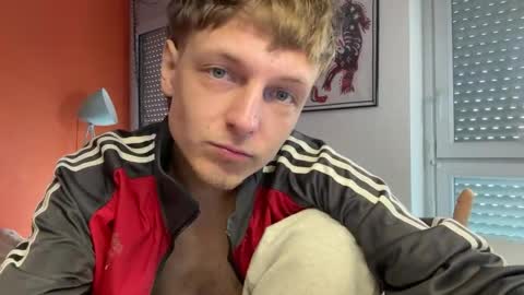 mimiro12 online show from 04/11/26, 12:31