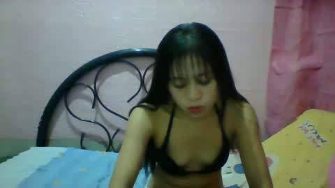 Snapshot of mimiyolove chatting on 03/02/25, 10:03 mimiyolove online show from 03/02/25, 10:03